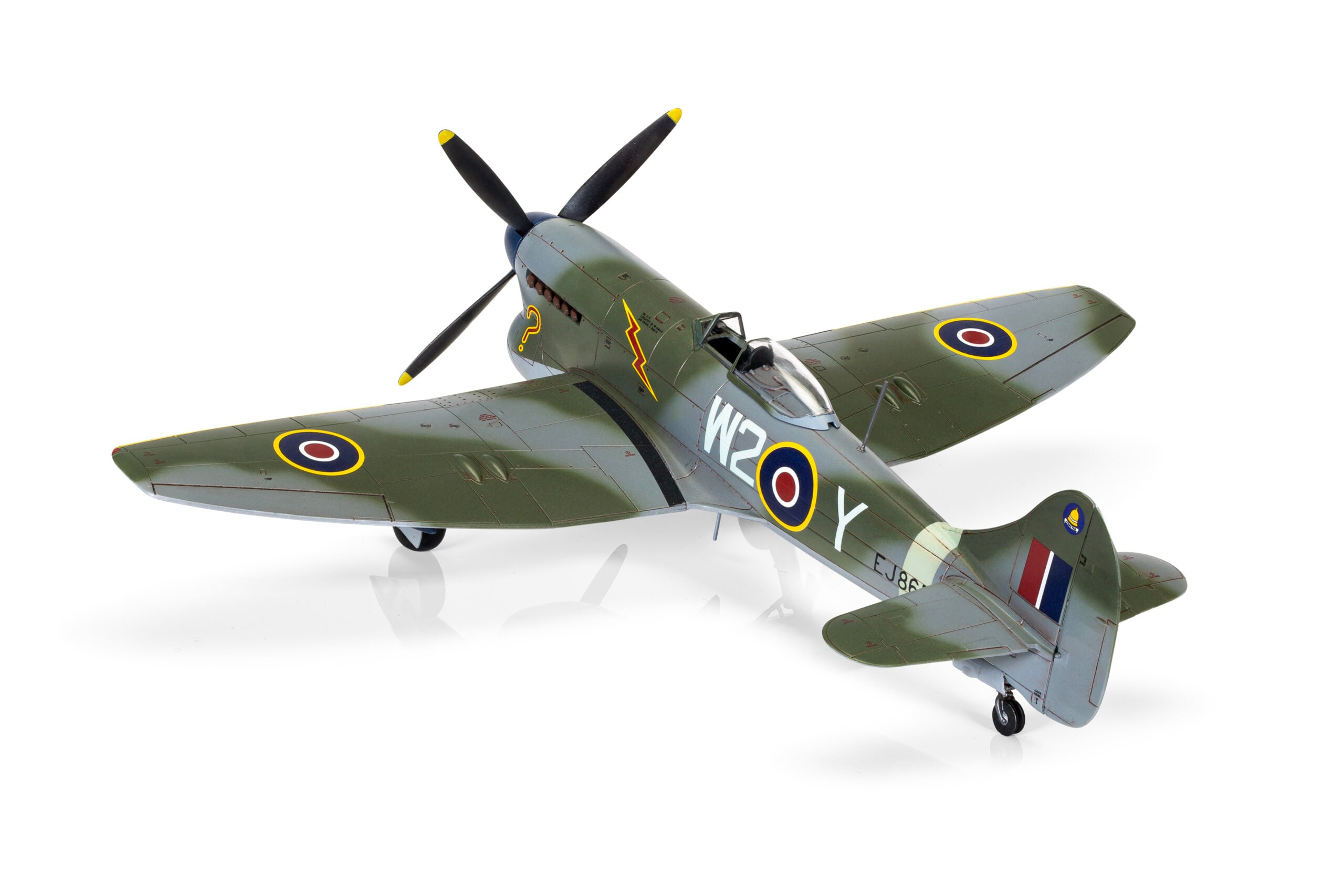 Airfix A02110 Hawker Tempest Mk.V Post War - Image 5