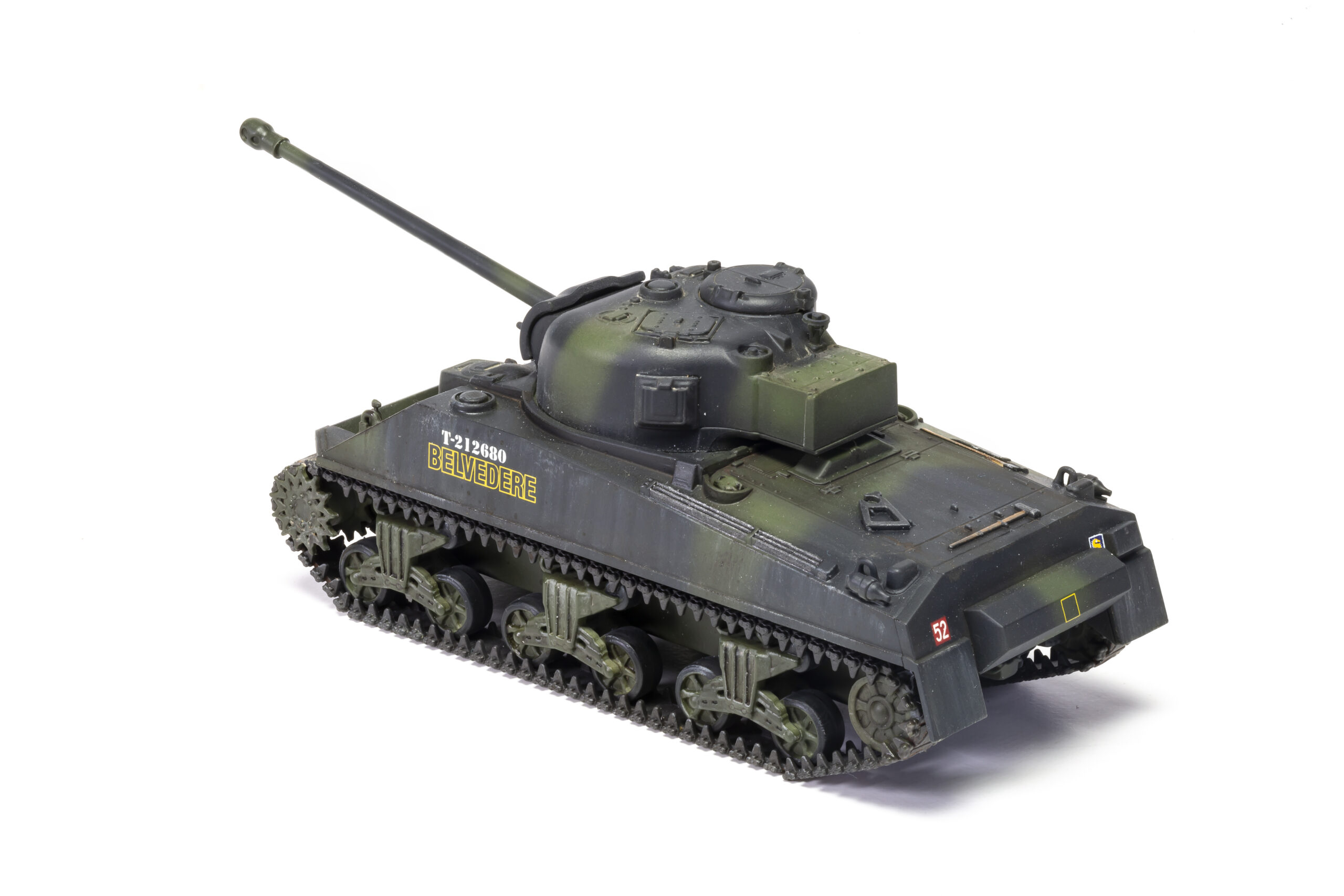 Airfix A02341 Sherman Firefly - Image 3