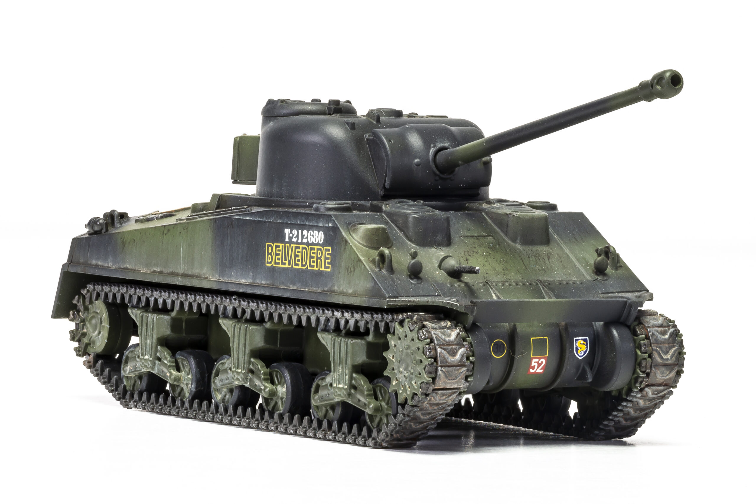 Airfix A02341 Sherman Firefly - Image 4
