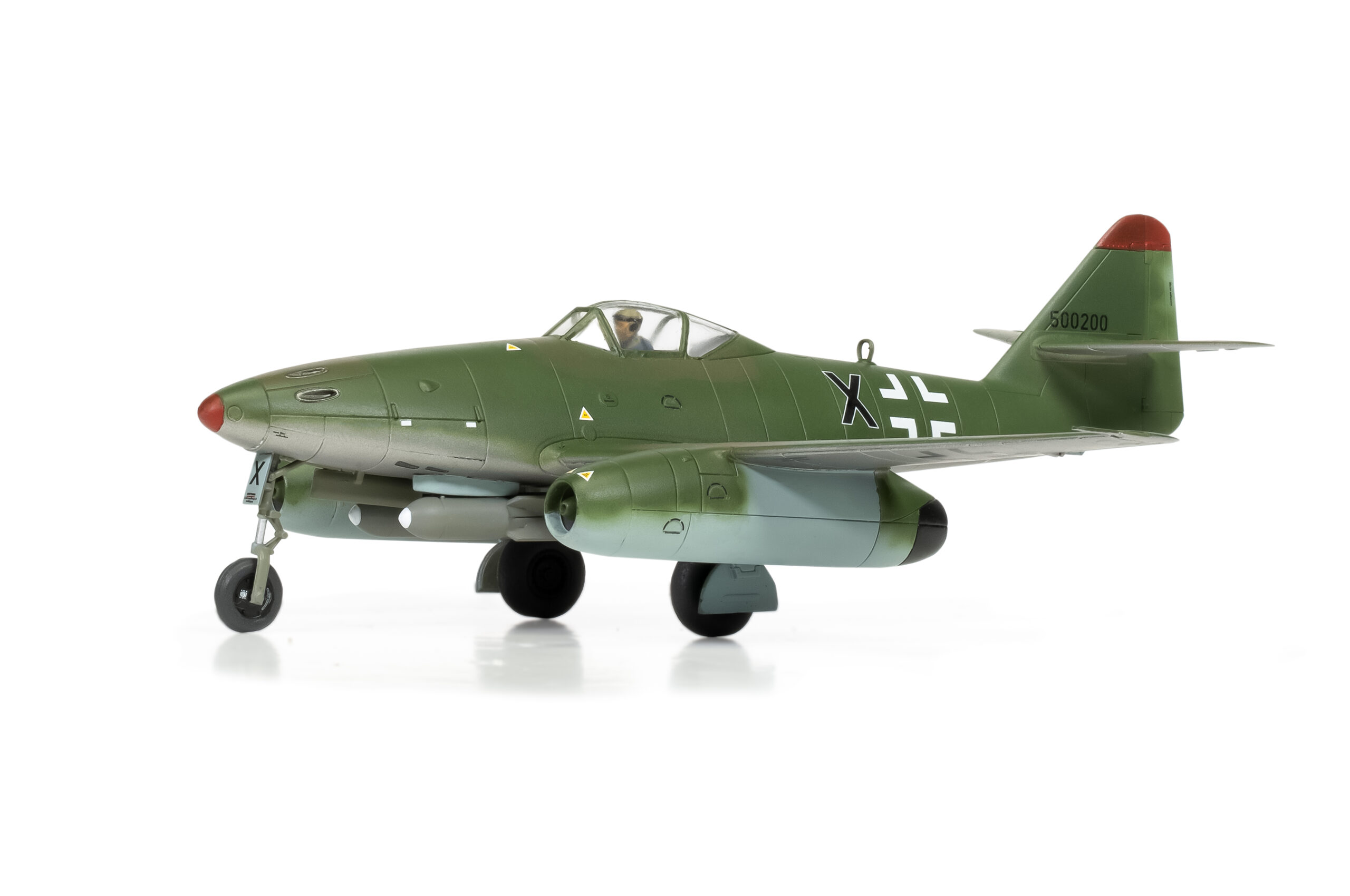 Airfix A03090A Messerschmitt Me262A-1a/2a - Image 4
