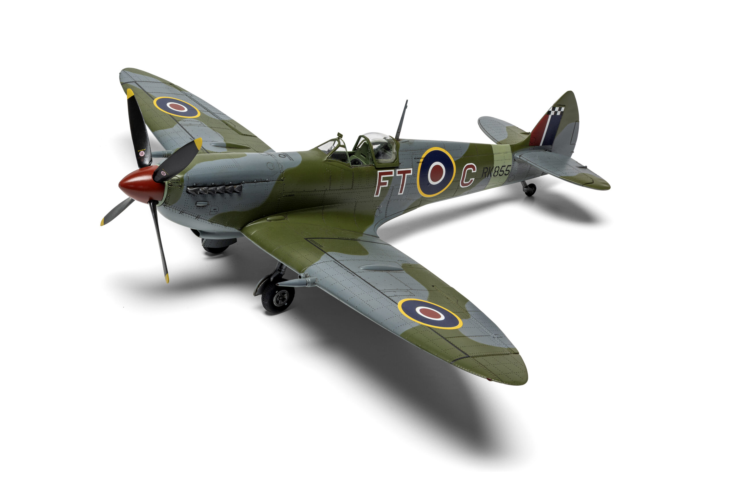 Airfix A05144 Supermarine Spitfire Mk.IXe - Image 5