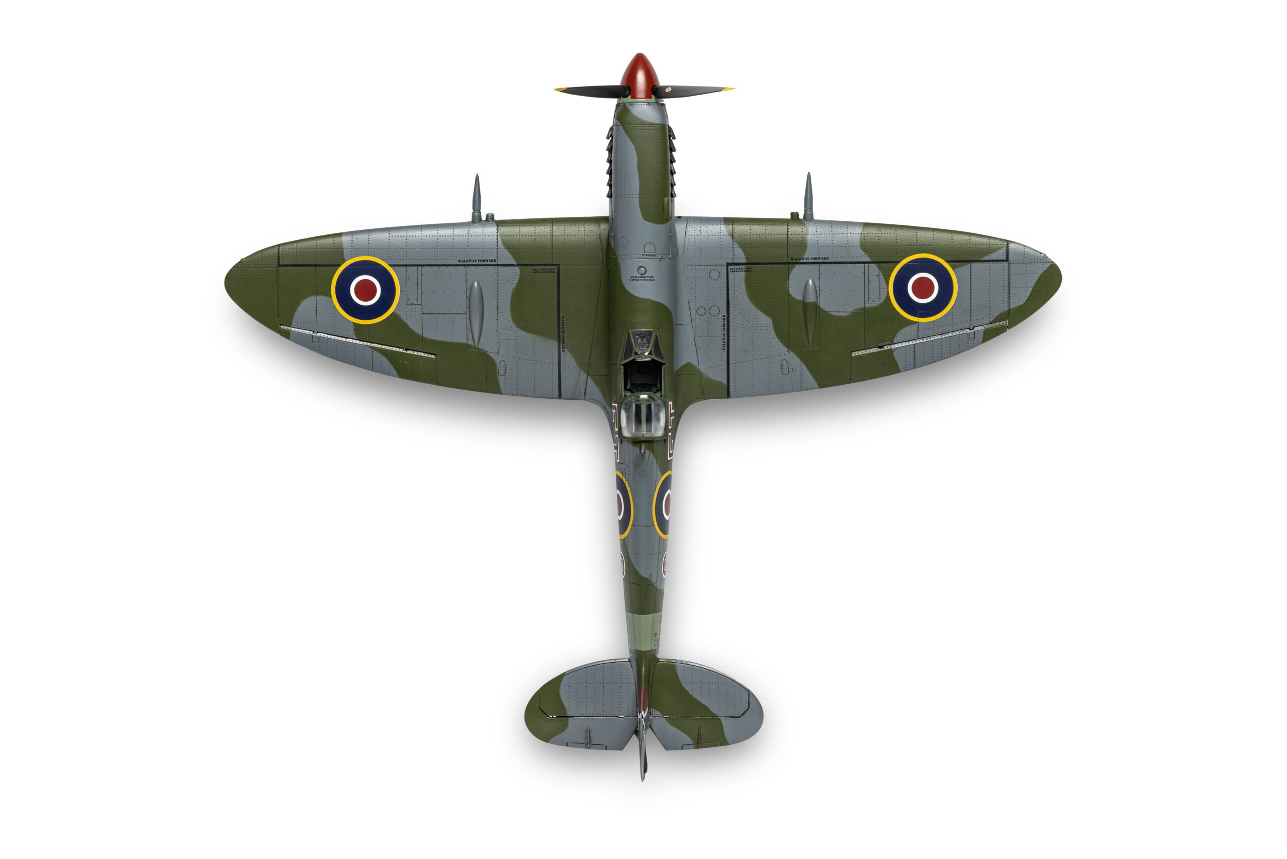 Airfix A05144 Supermarine Spitfire Mk.IXe - Image 2