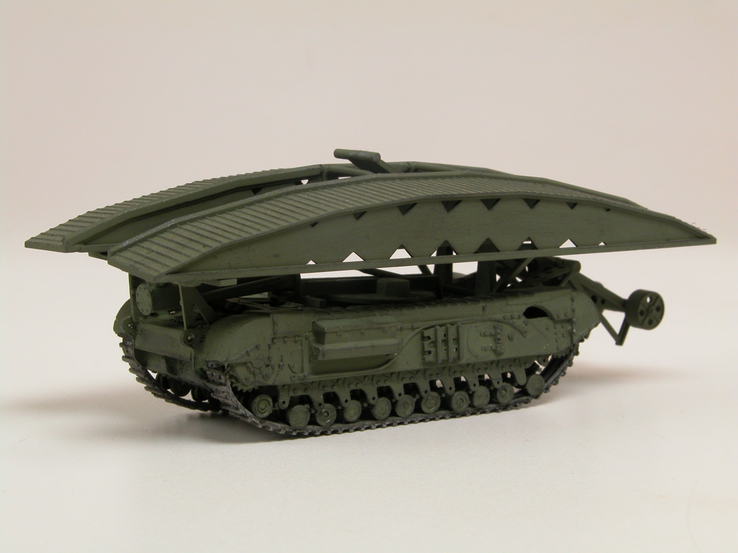 Airfix A04301V Churchill Bridge Layer - Image 2